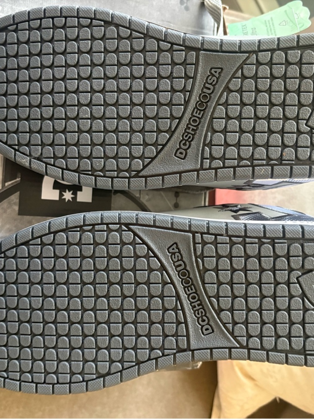 DC Men’s Grey and White Low-Top Skate Sneakers - Picture 3 of 6